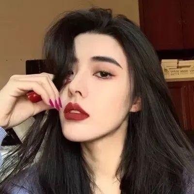 白小姐